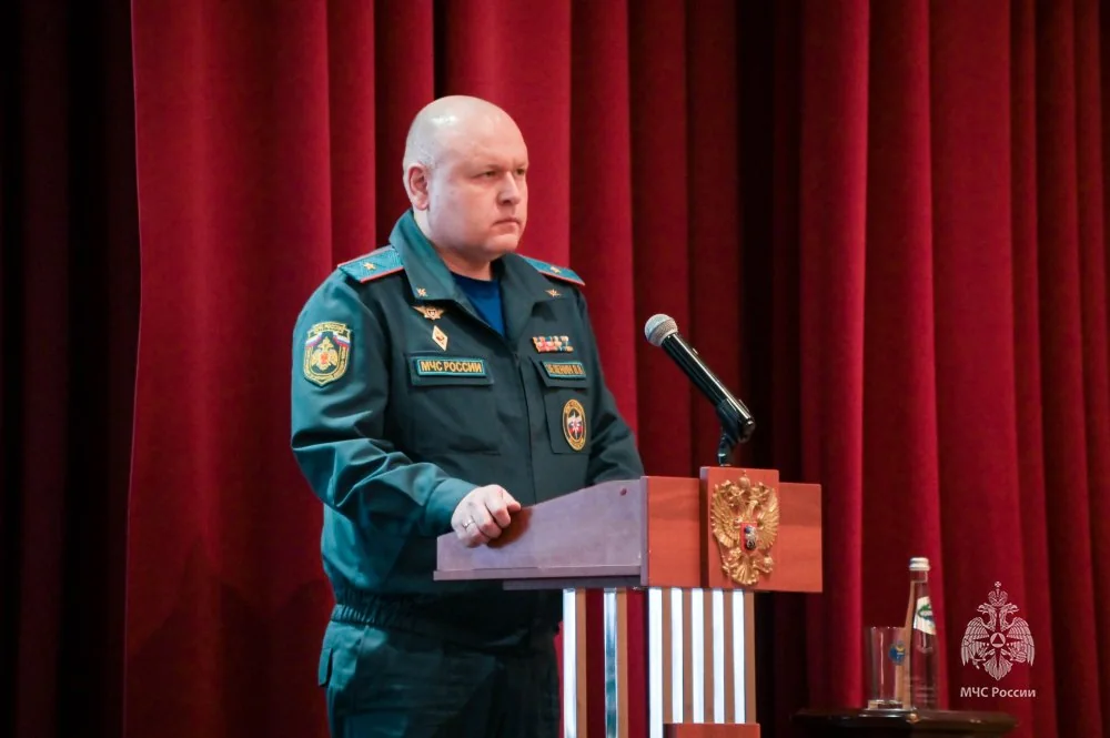 Личному составу АГПС МЧС России представили нового начальника